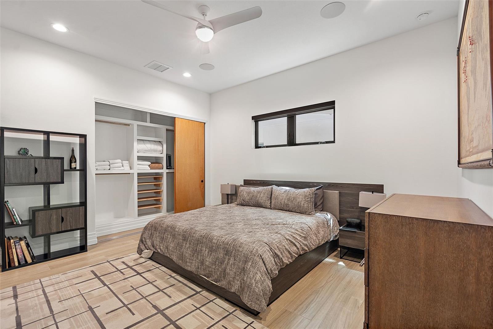 COLONIAL PLACE REV - Residential