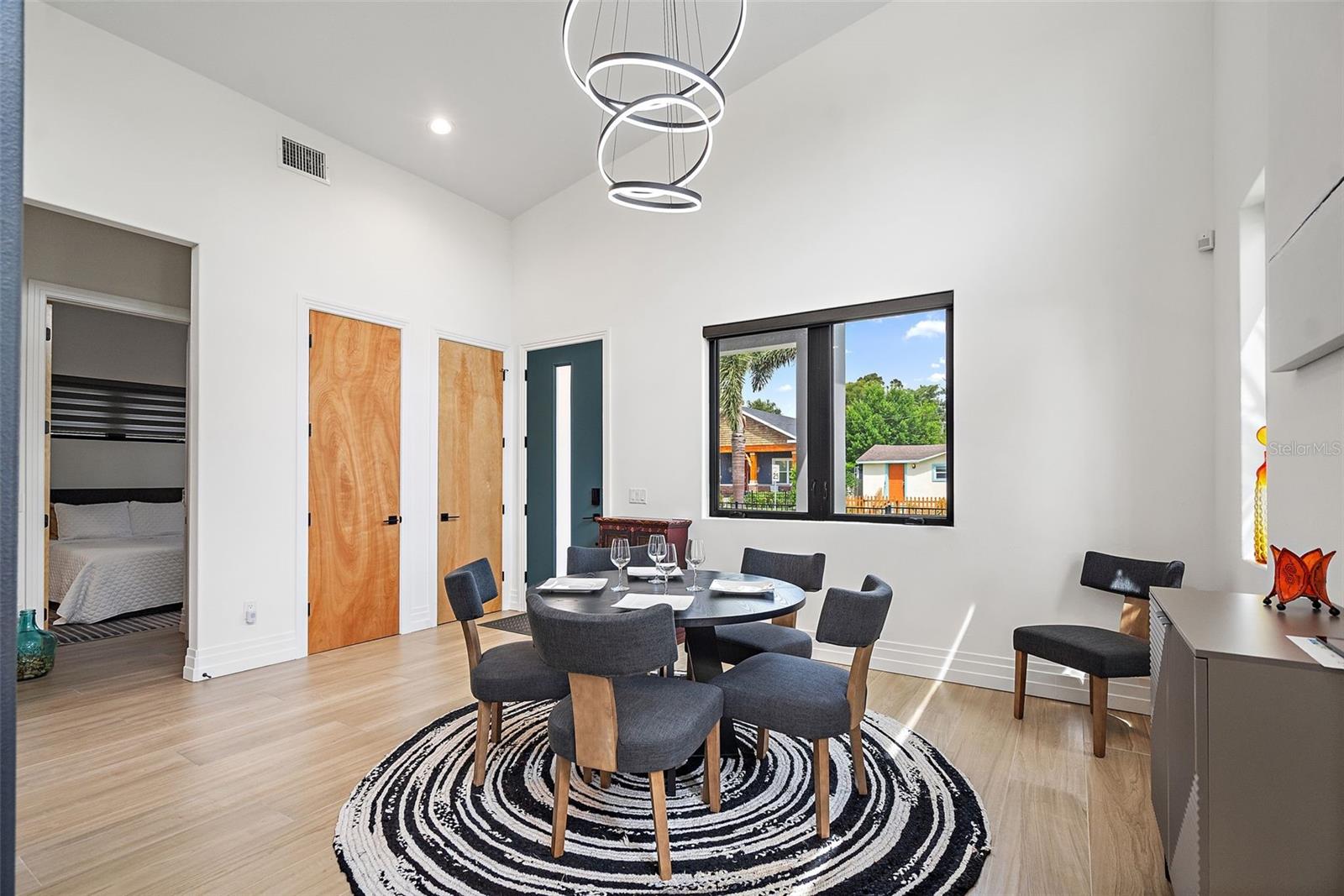 COLONIAL PLACE REV - Residential