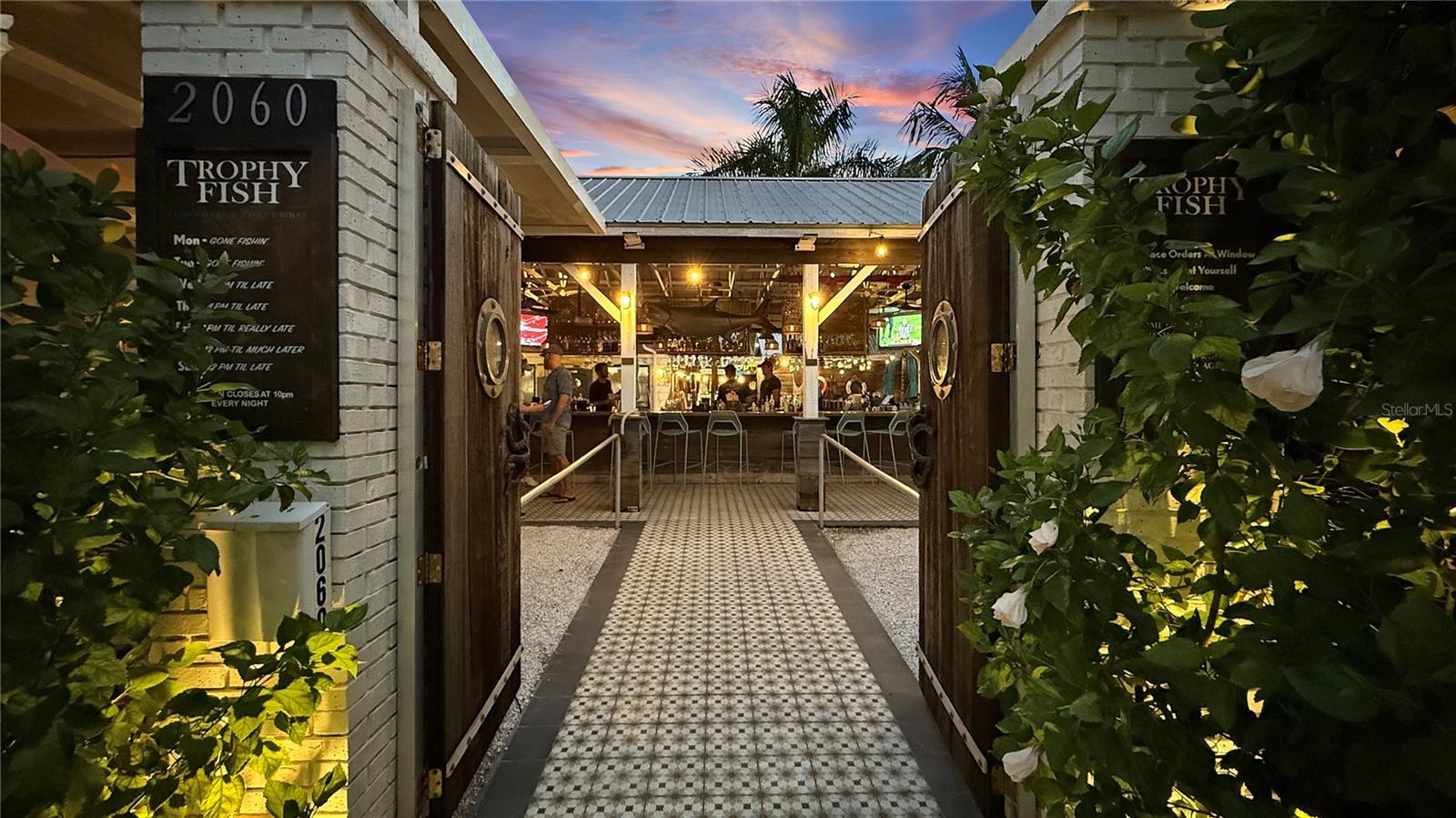 COLONIAL PLACE REV - Residential