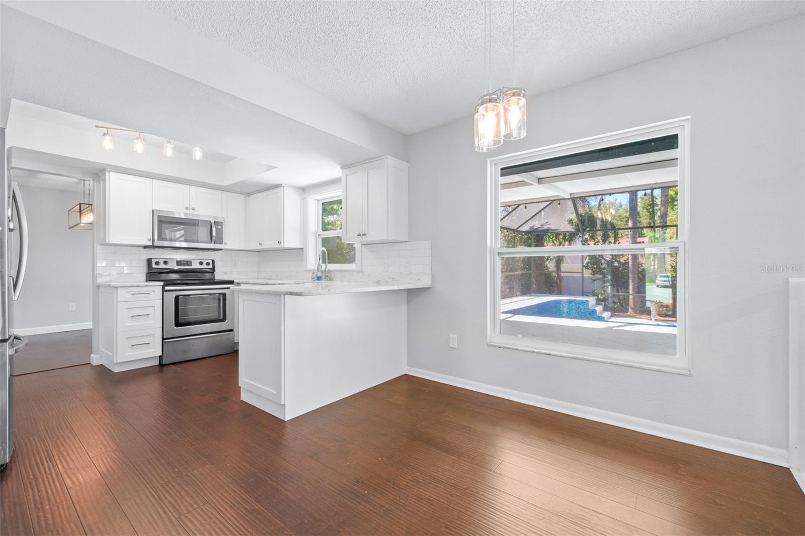 CYPRESS HOLLOW - Residential
