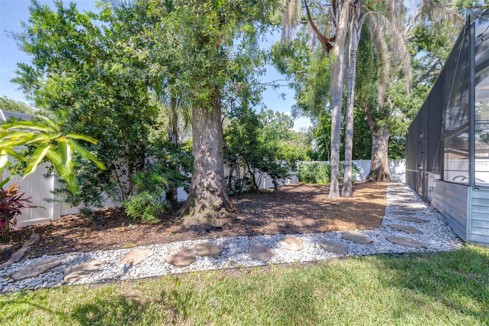 CYPRESS HOLLOW - Residential