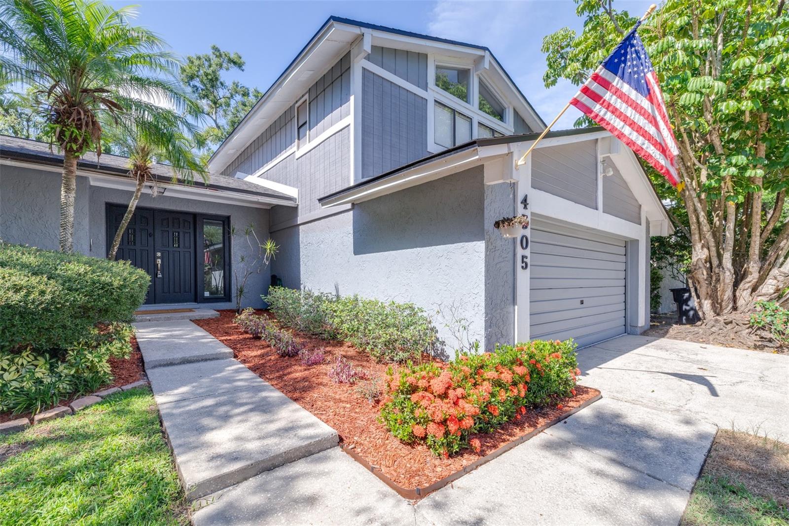 CYPRESS HOLLOW - Residential