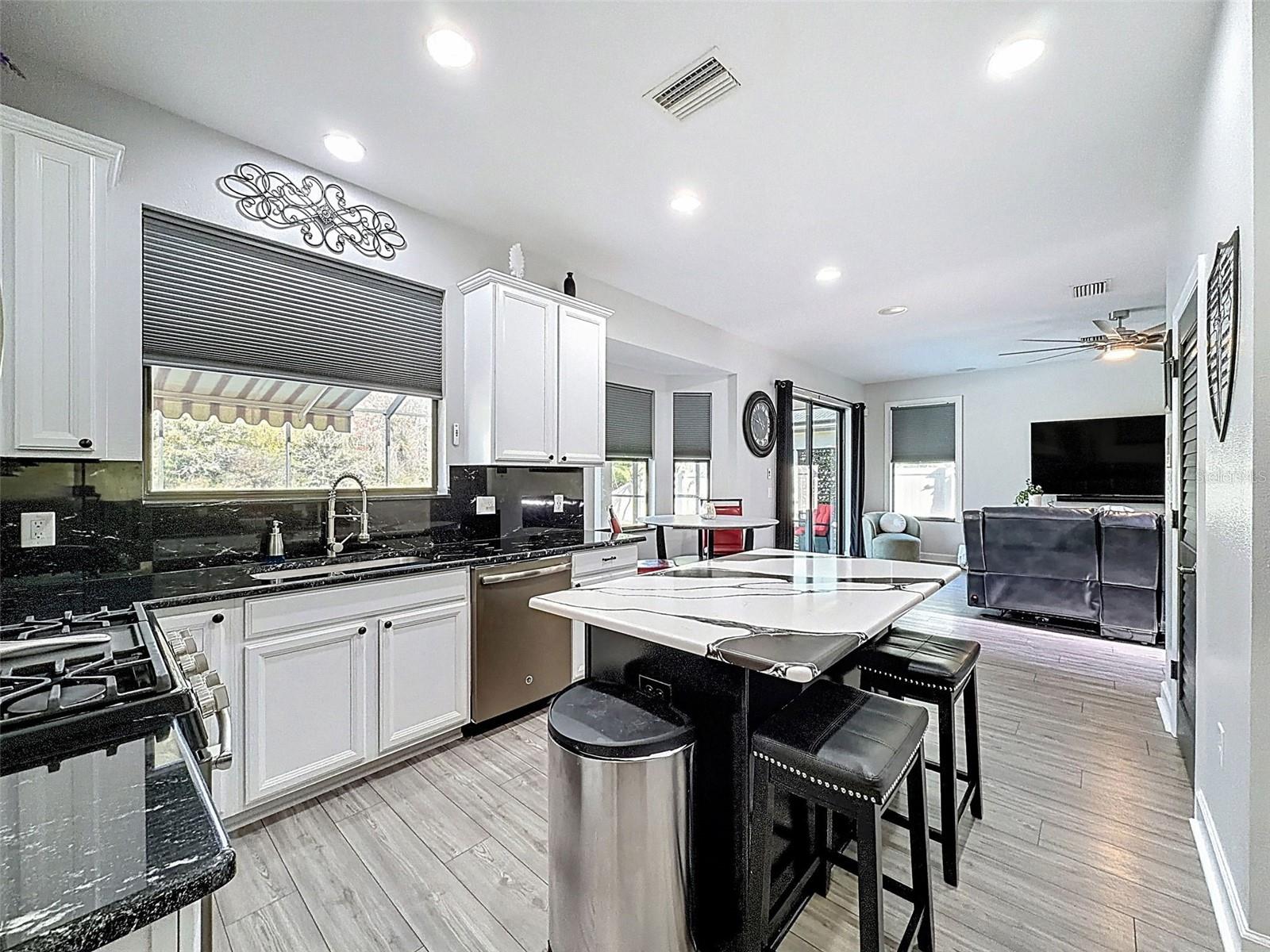 TRINITY EAST REPLAT - Residential