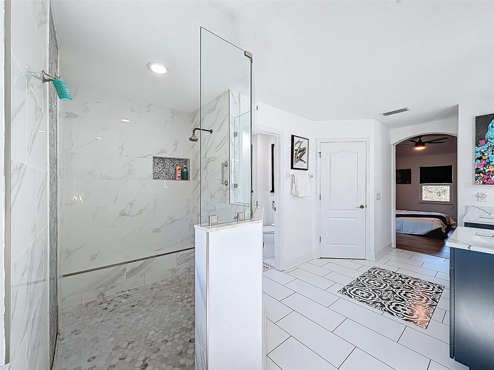 TRINITY EAST REPLAT - Residential