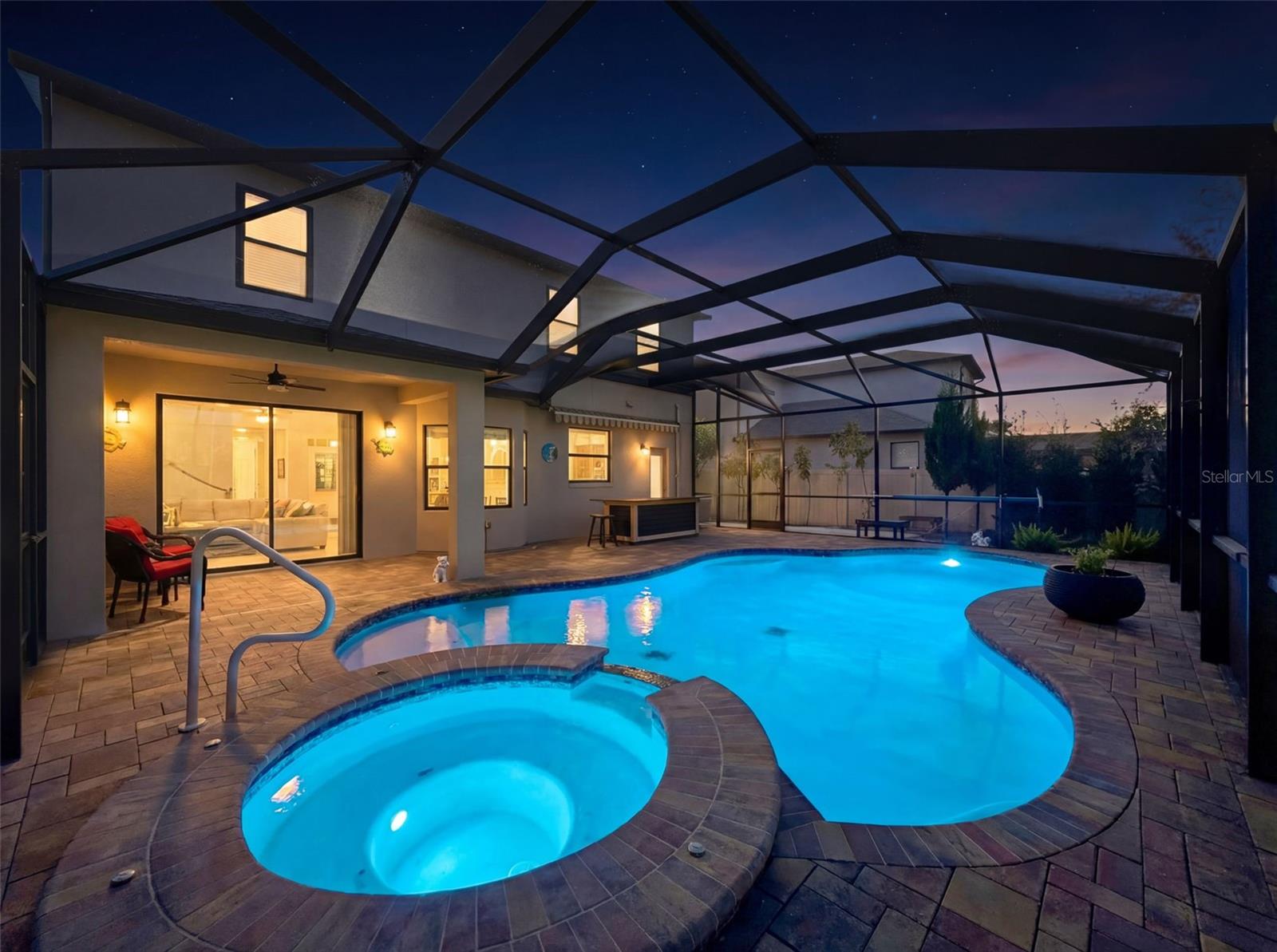 TRINITY EAST REPLAT - Residential