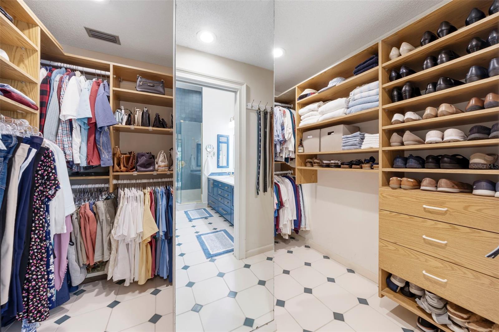 CYPRESS RUN UNIT II - Residential