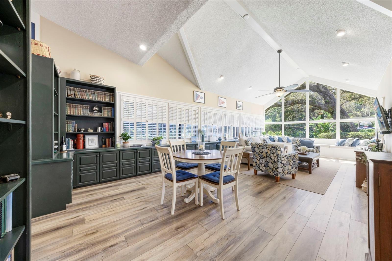 CYPRESS RUN UNIT II - Residential