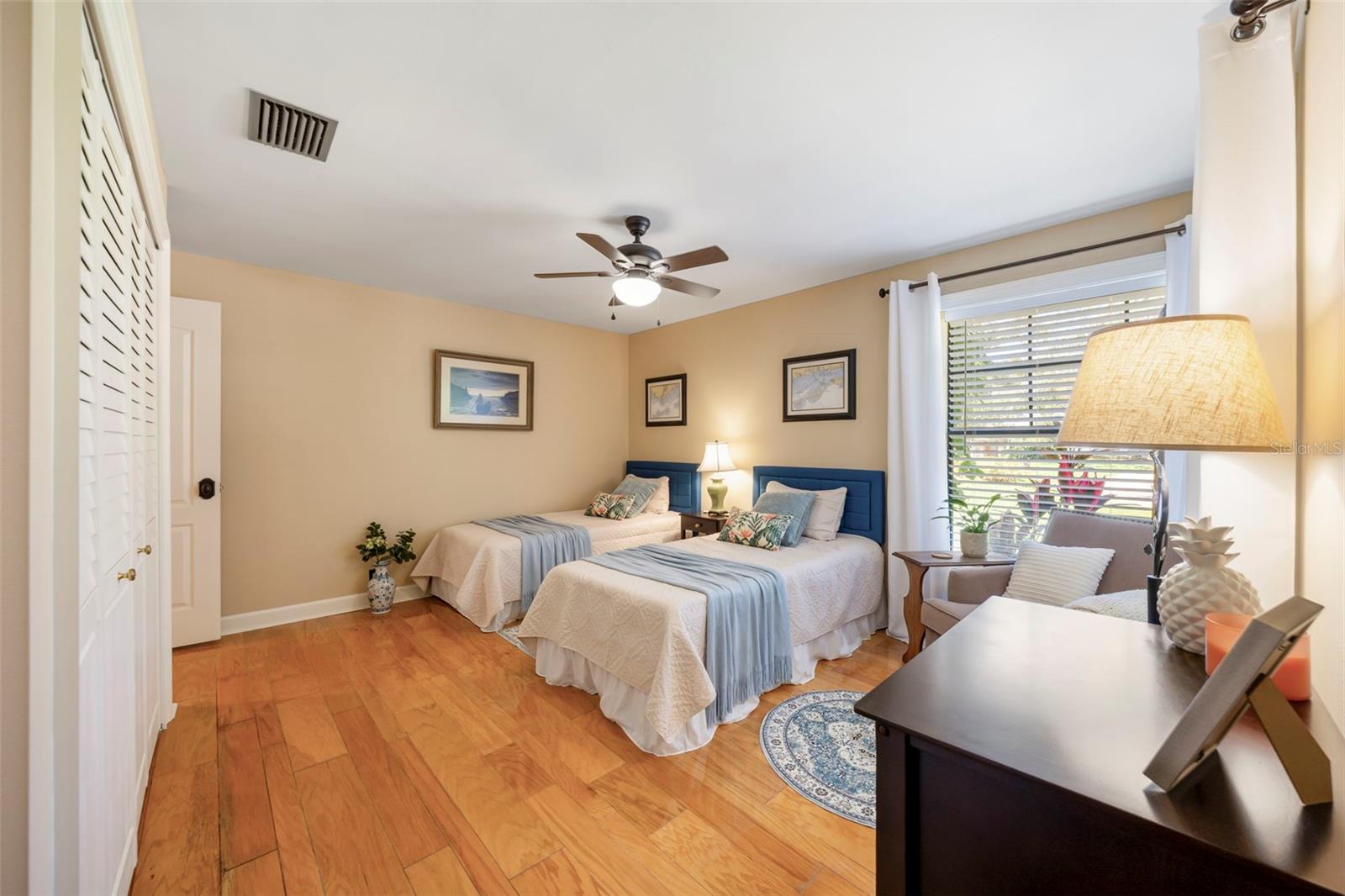 CYPRESS RUN UNIT II - Residential