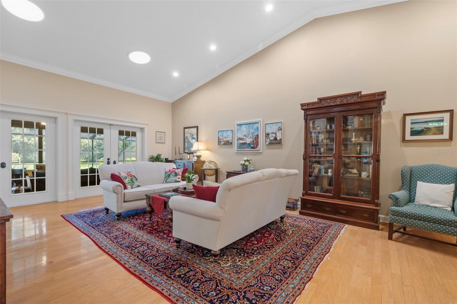 CYPRESS RUN UNIT II - Residential