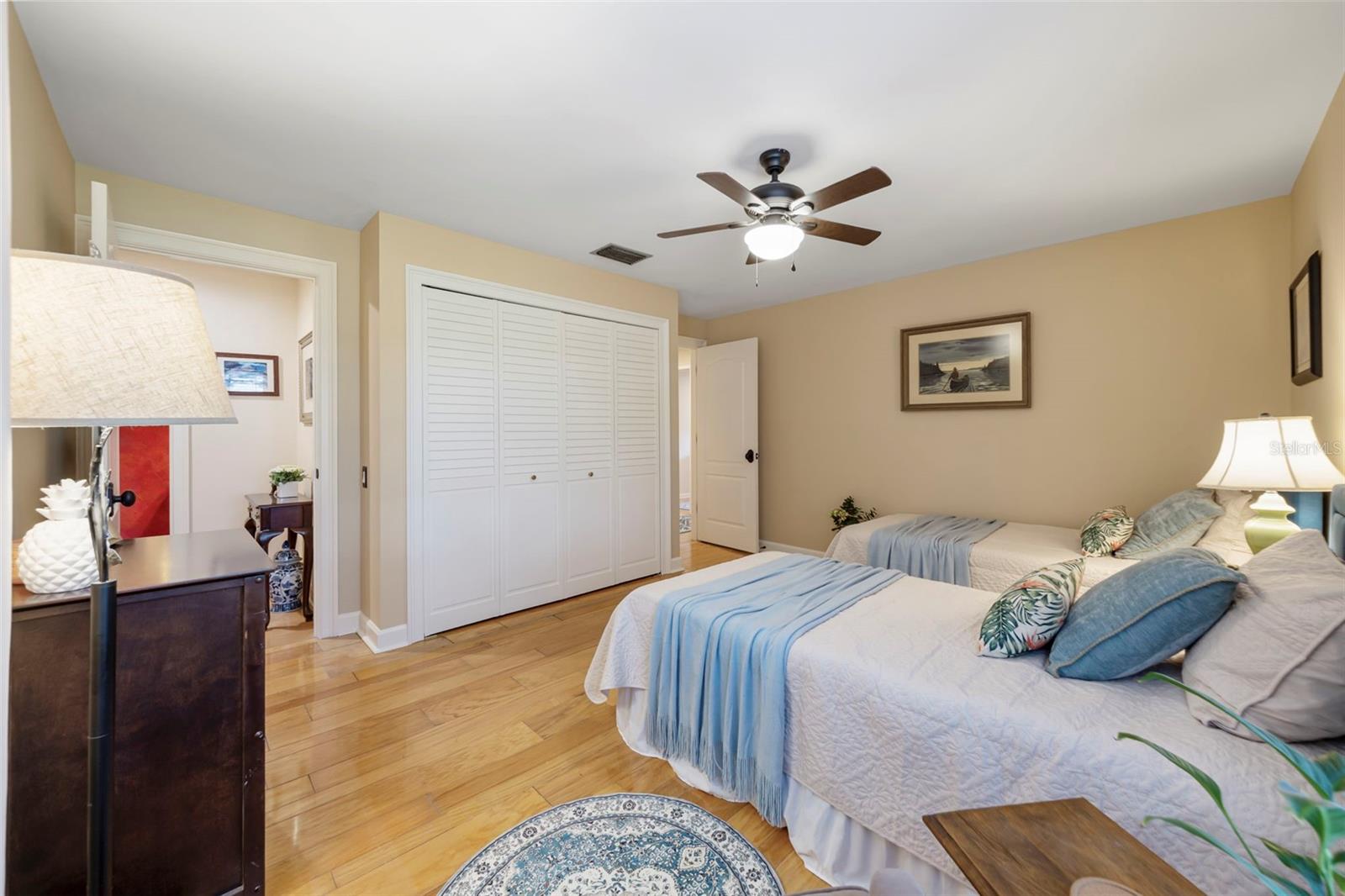 CYPRESS RUN UNIT II - Residential