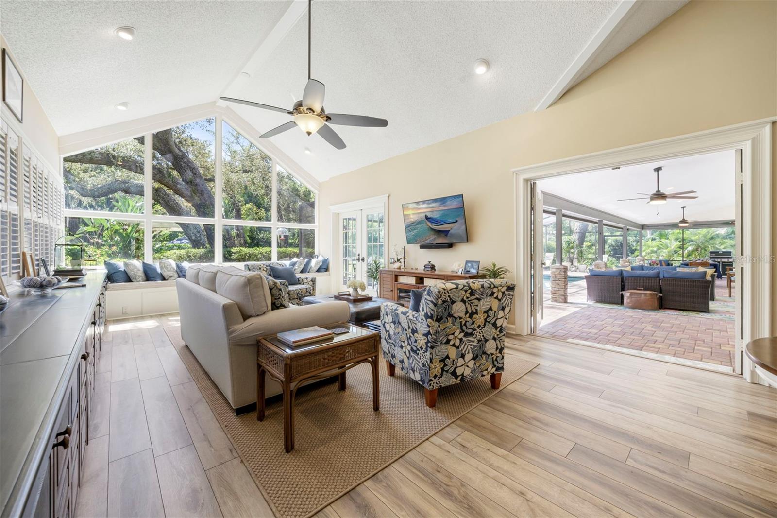 CYPRESS RUN UNIT II - Residential