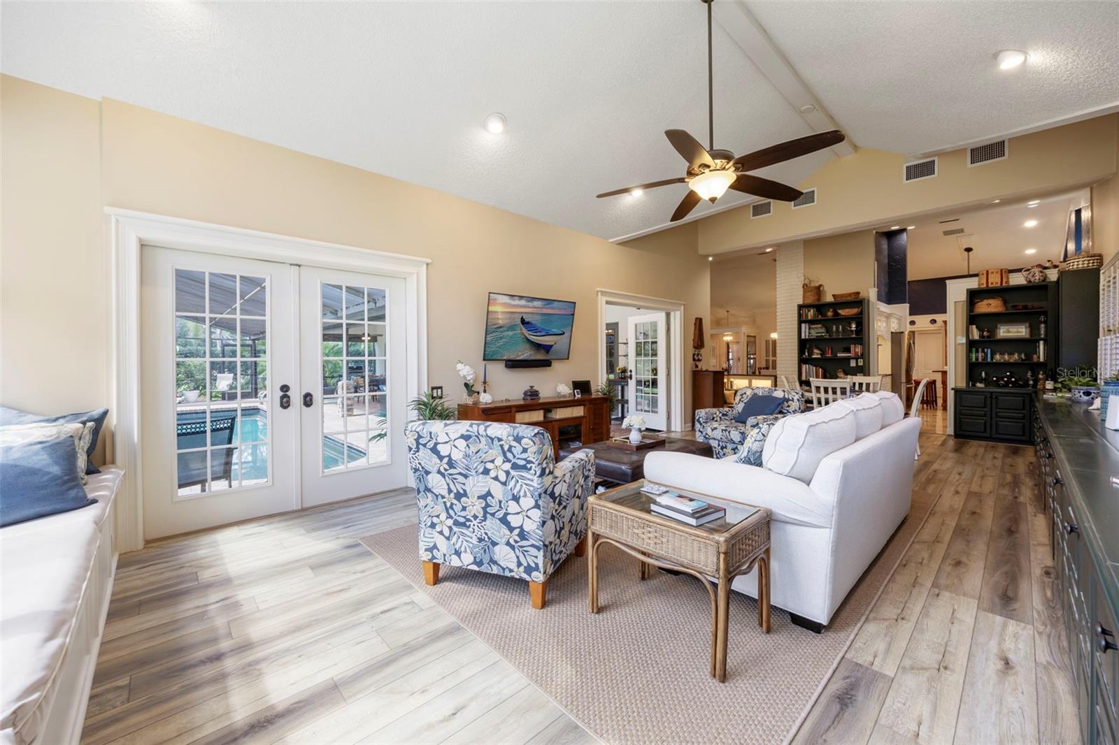 CYPRESS RUN UNIT II - Residential