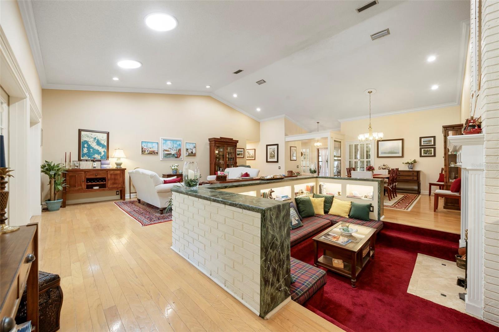 CYPRESS RUN UNIT II - Residential