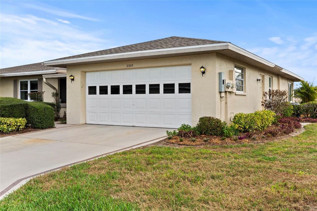 Photo of 2305 Lancaster Drive, Sun City Center, FL 33573 (MLS # A4684815)