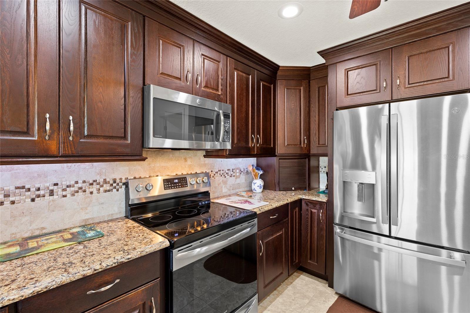 LANCASTER I CONDO - Residential