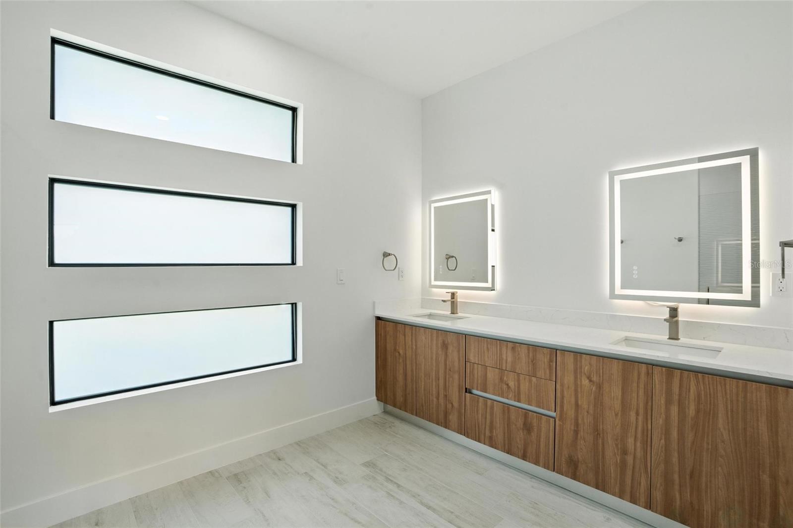 PORT CHARLOTTE SUB SEC 81 - Residential Lease