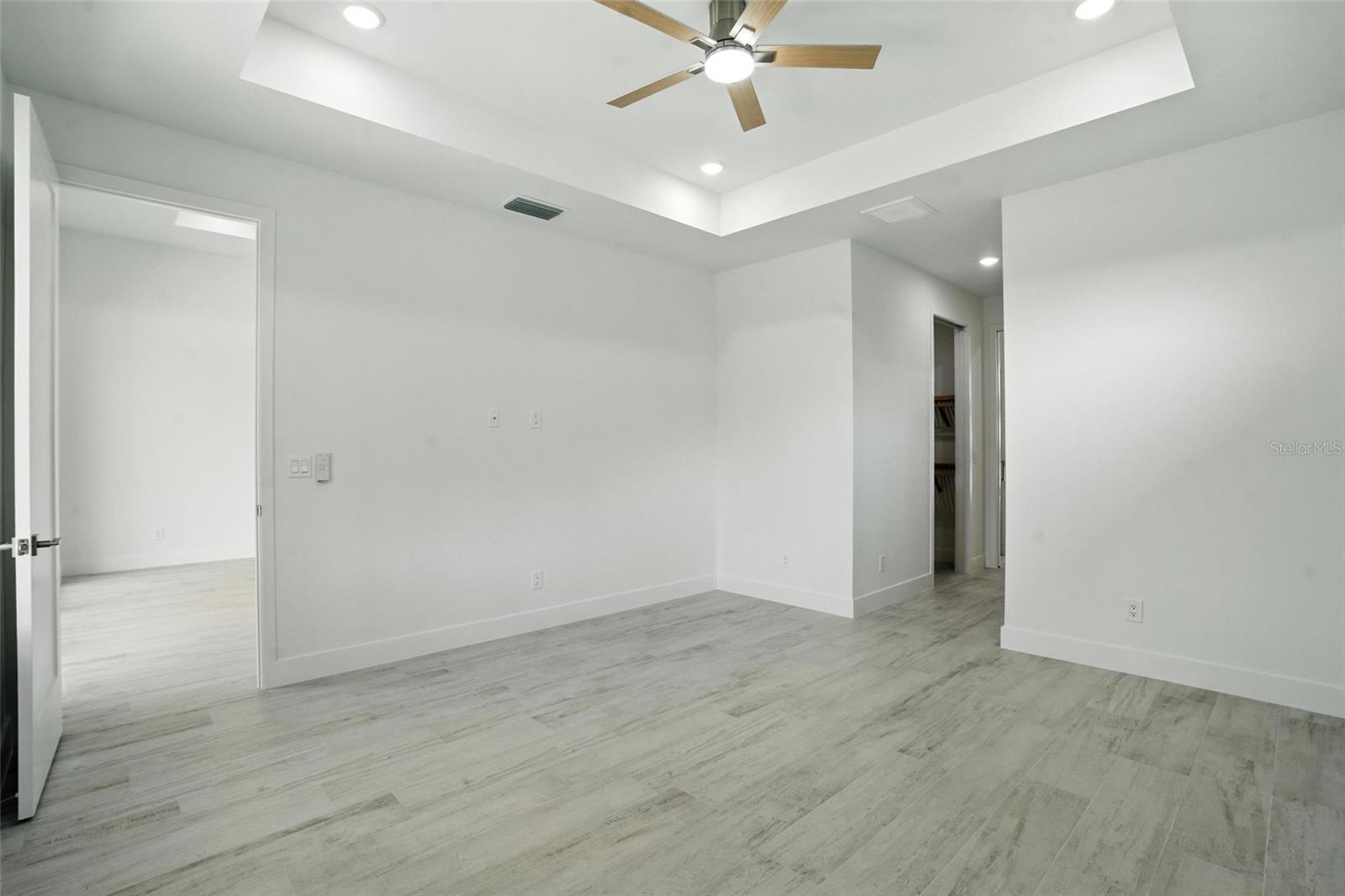 PORT CHARLOTTE SUB SEC 81 - Residential Lease