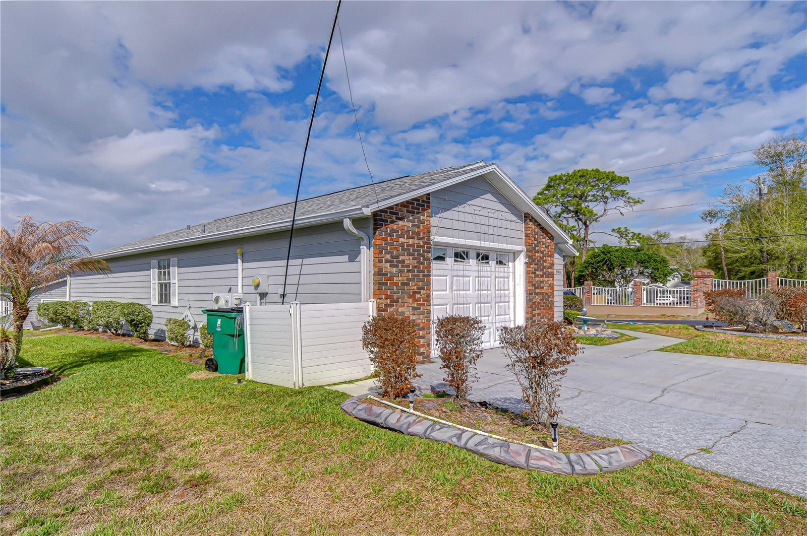 WEDGEWOOD MANOR PH 01 02 - Residential