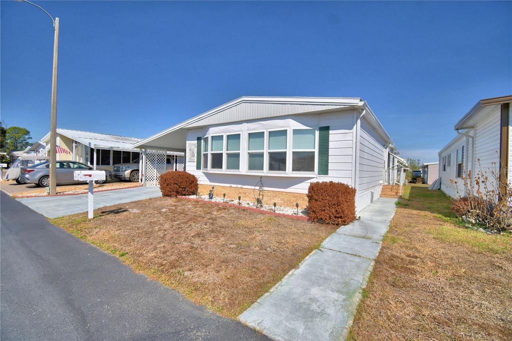 Photo of 4239 Cedarwood Street, Winter Haven, FL 33880 (MLS # P4937986)