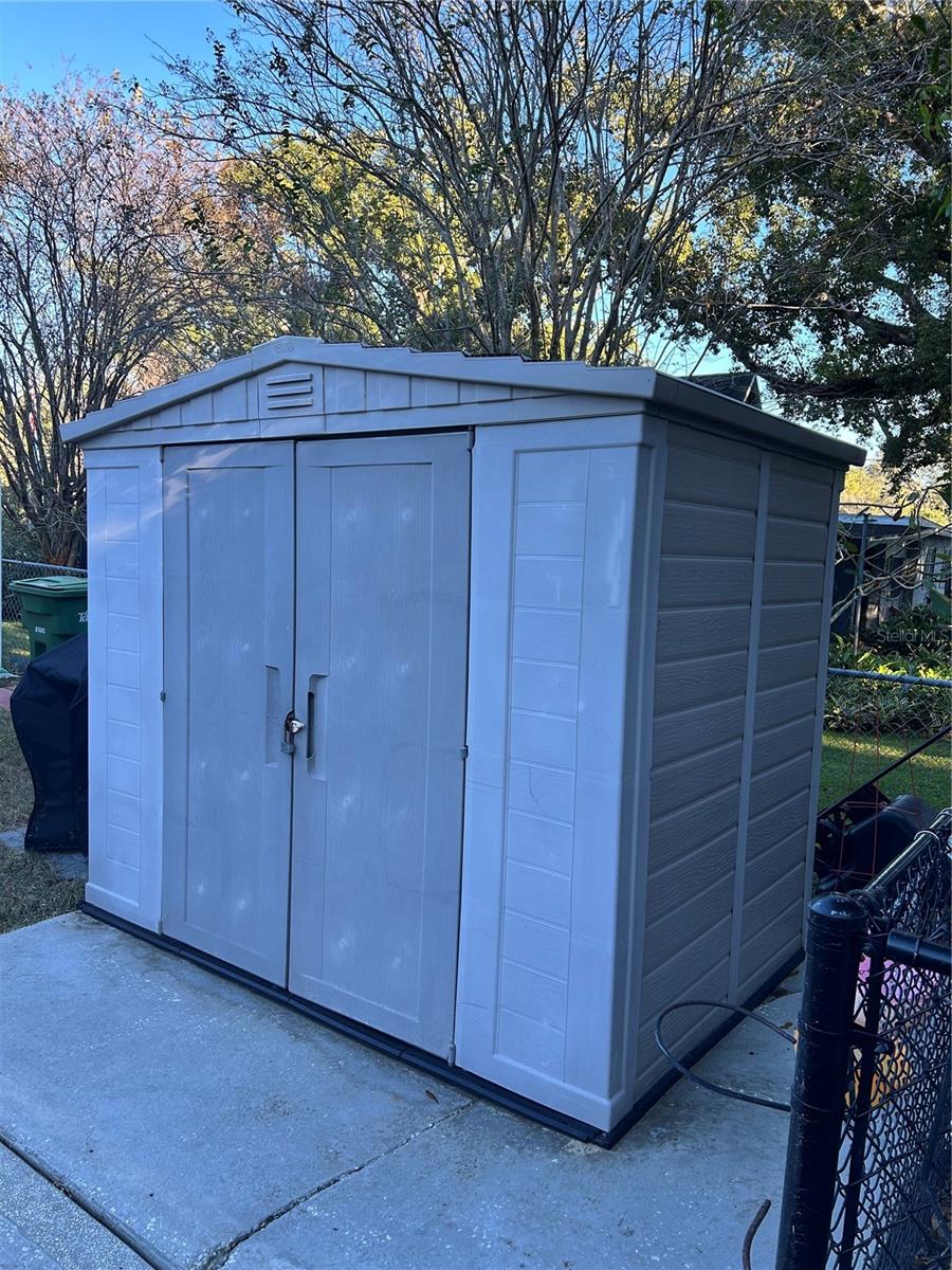 FOREST HILLS - Residential