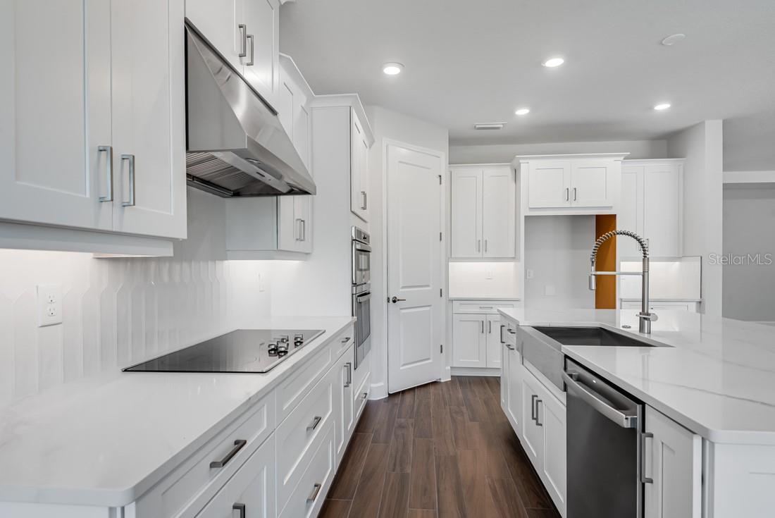 2987 ARRANMORE DRIVE