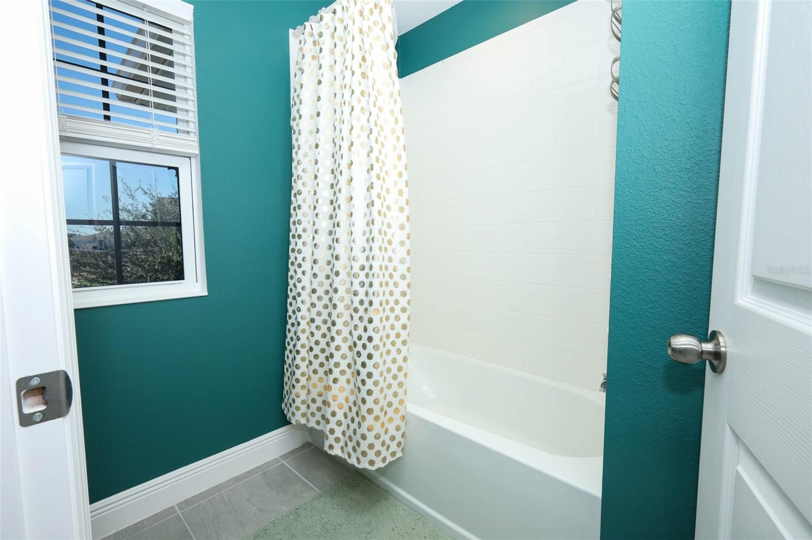 HANOVER LAKES PH 1 - Residential