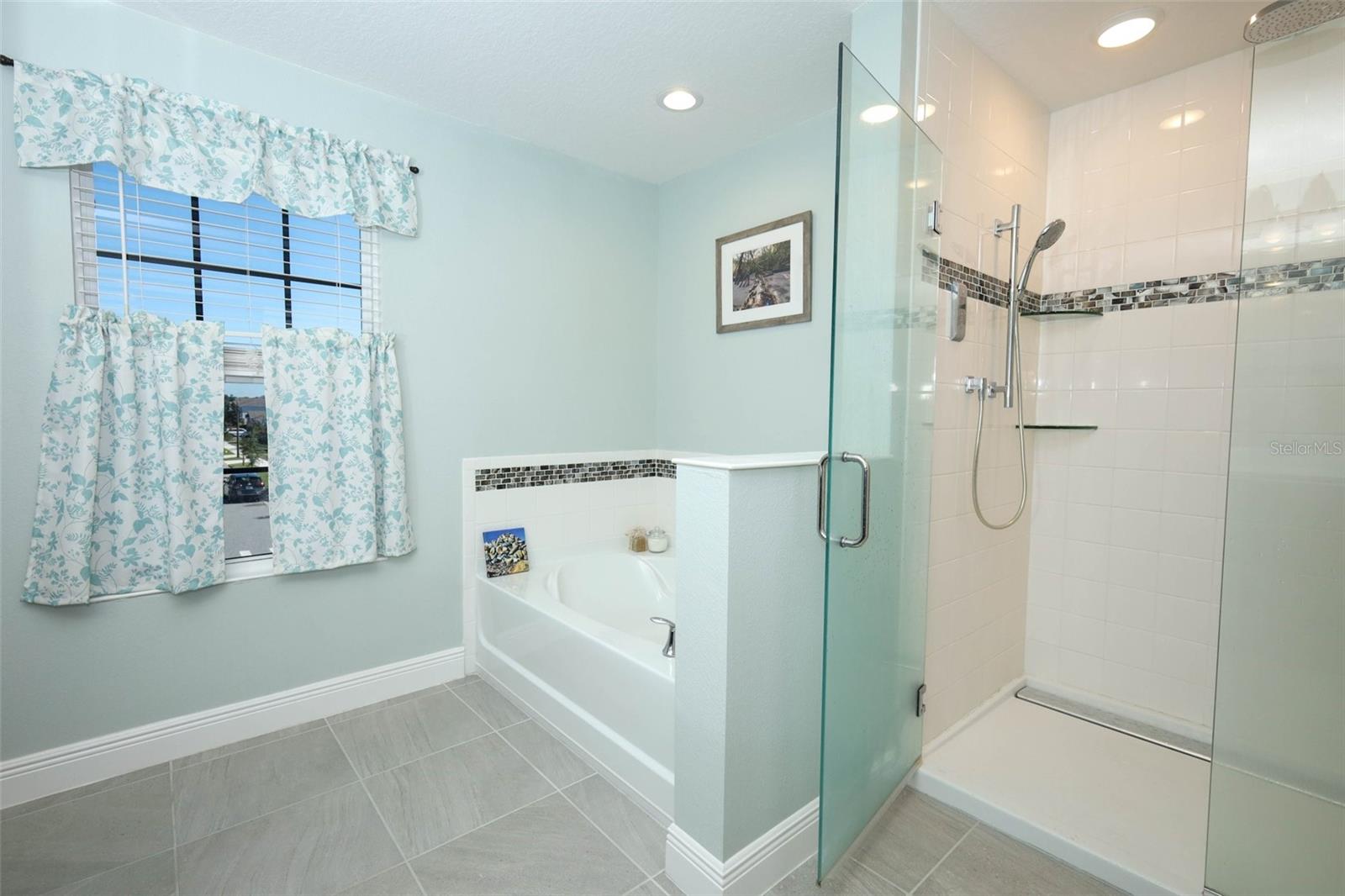 HANOVER LAKES PH 1 - Residential