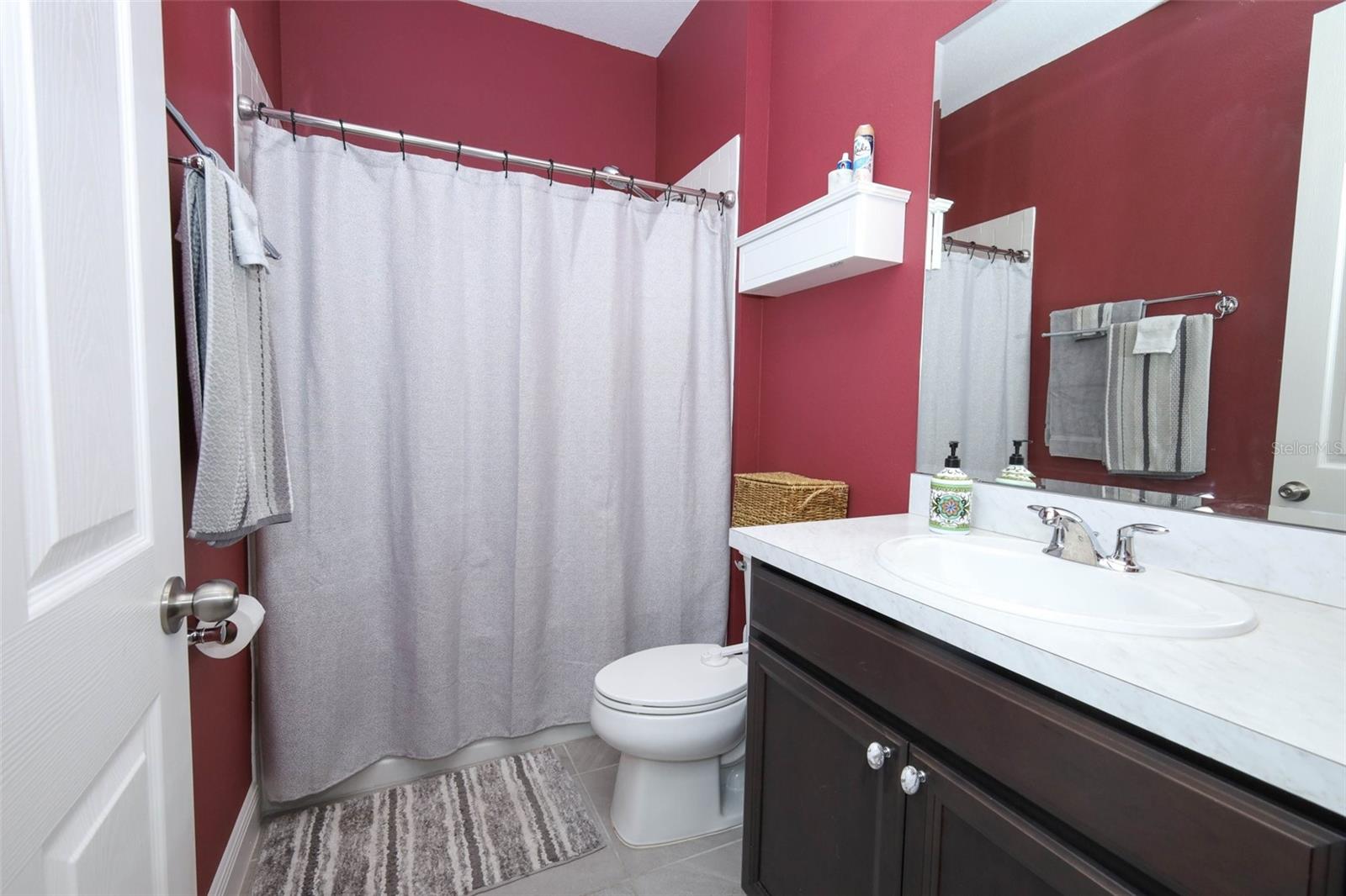 HANOVER LAKES PH 1 - Residential