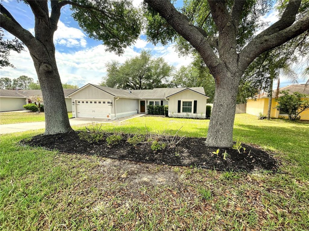 Photo of 15121 Margaux Drive, Clermont, FL 34714 (MLS # O6401110)