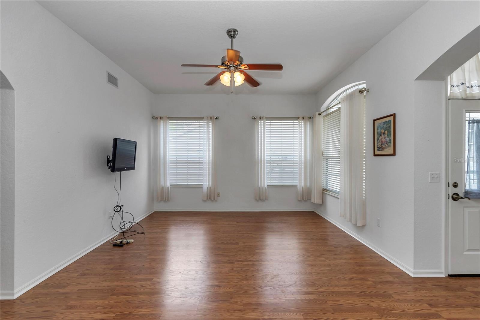 OAK RUN PRESERVE UN B - Residential