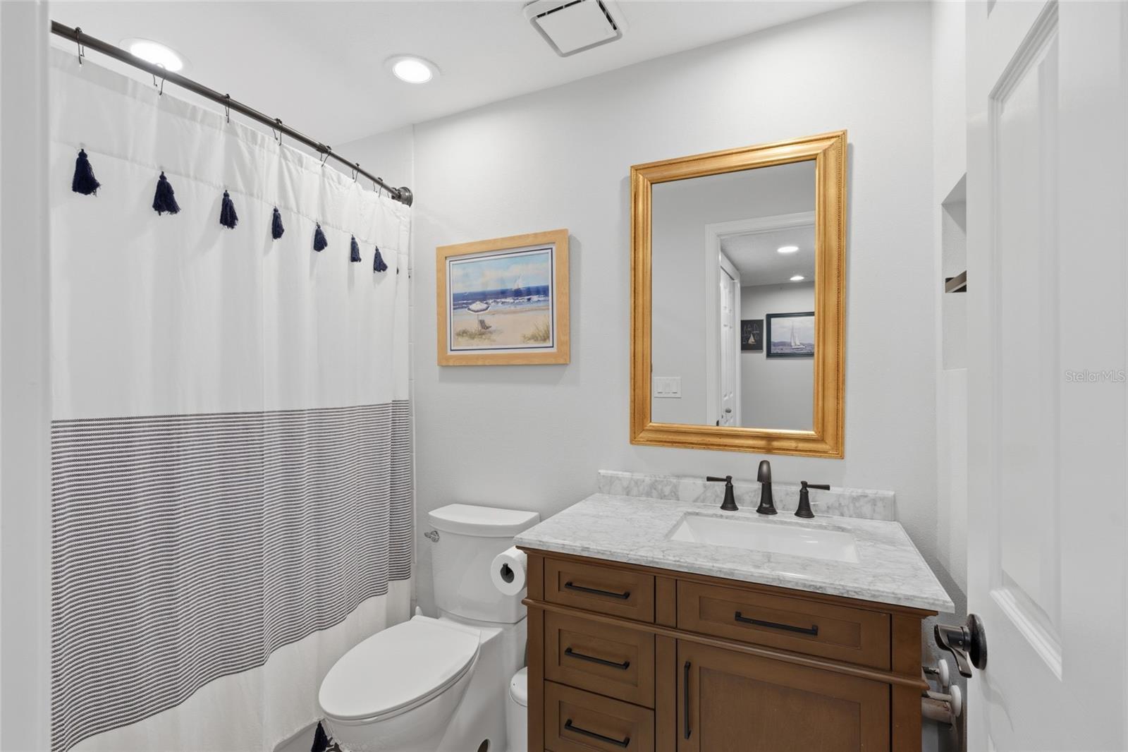 ASHTON LAKES 01 & 02 - Residential