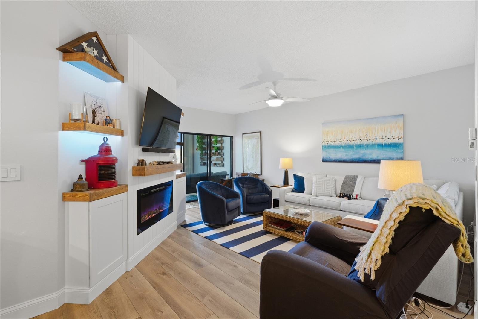 ASHTON LAKES 01 & 02 - Residential