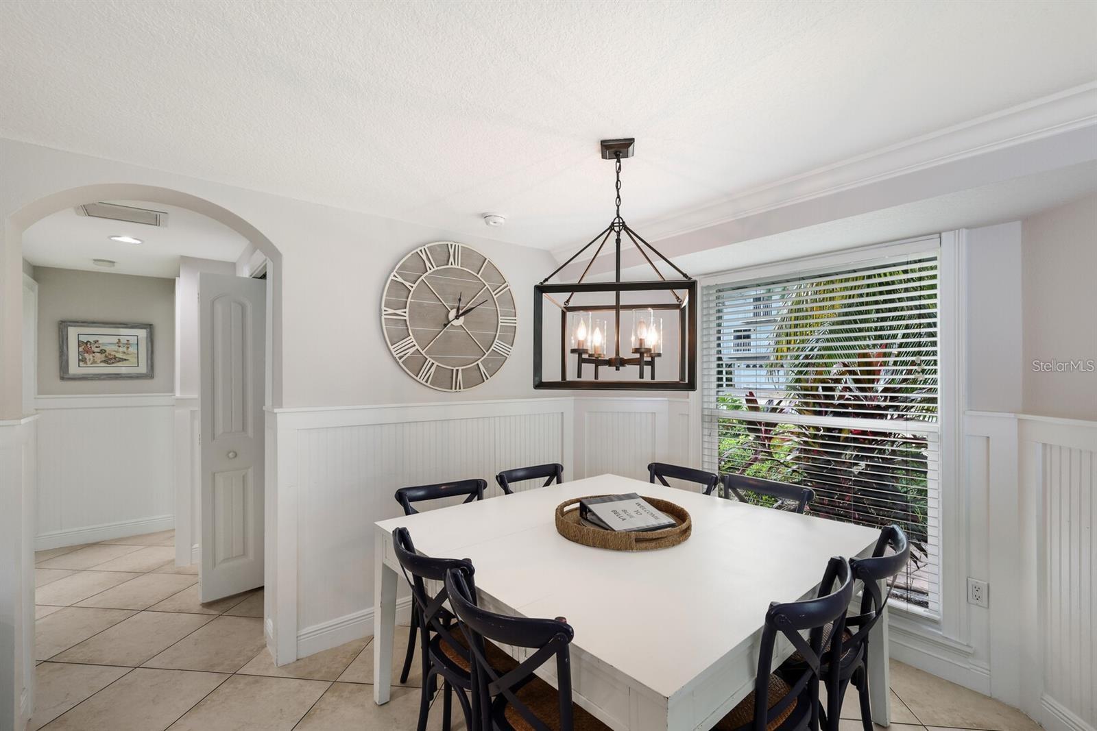 HOLMES BEACH 17TH UNIT - Residential