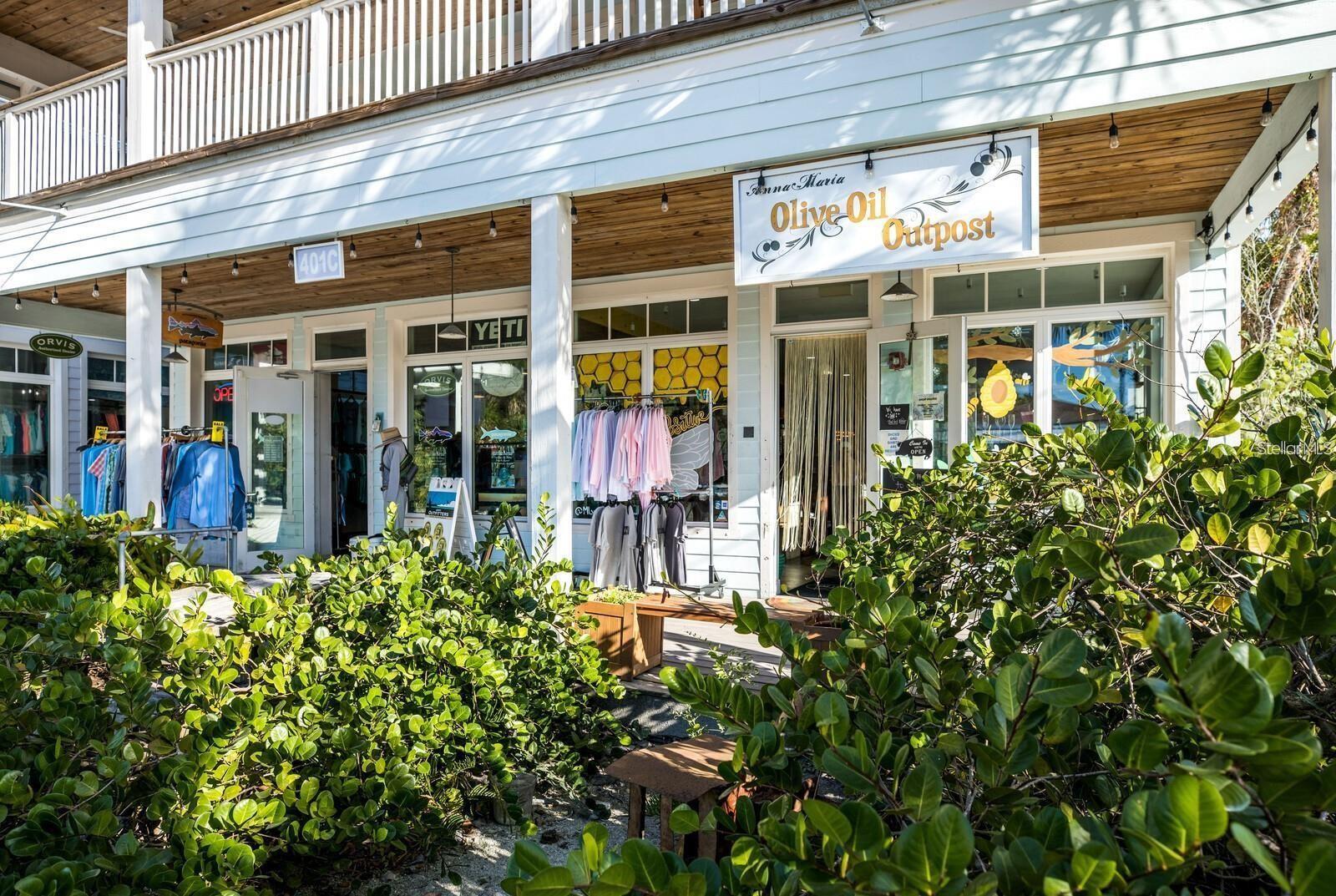 HOLMES BEACH 17TH UNIT - Residential