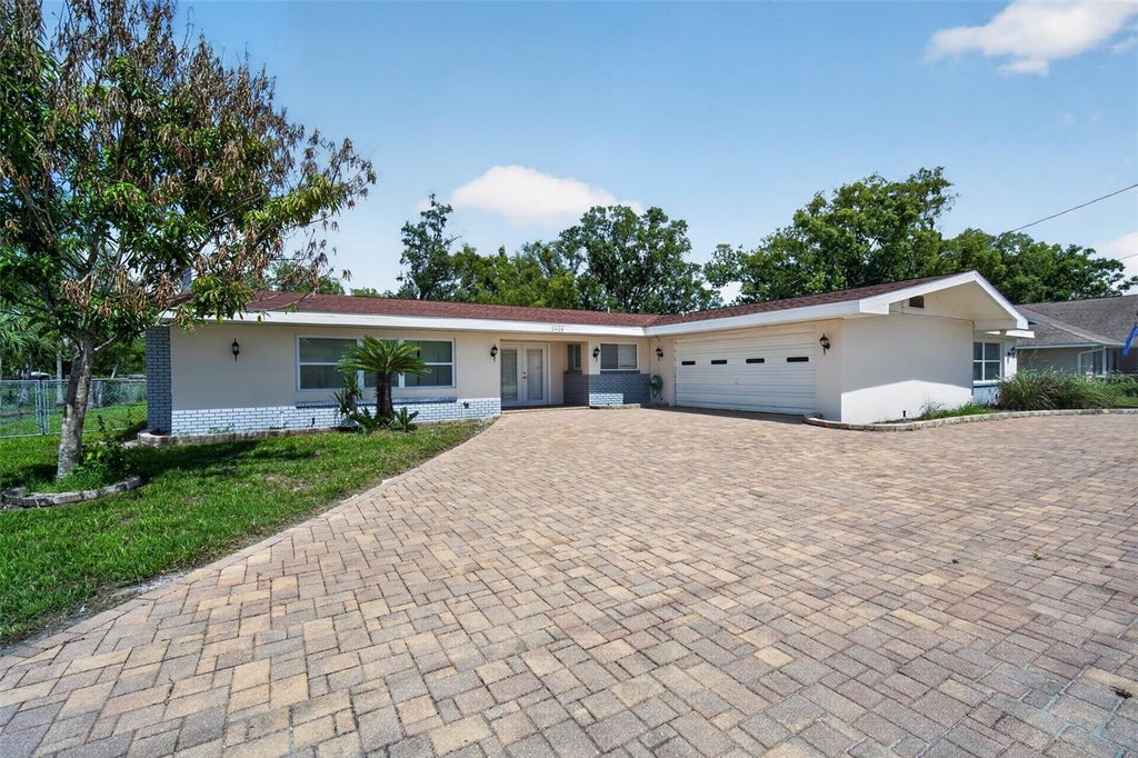 Photo of 1406 Haven Bend, Tampa, FL 33613 (MLS # O6403021)