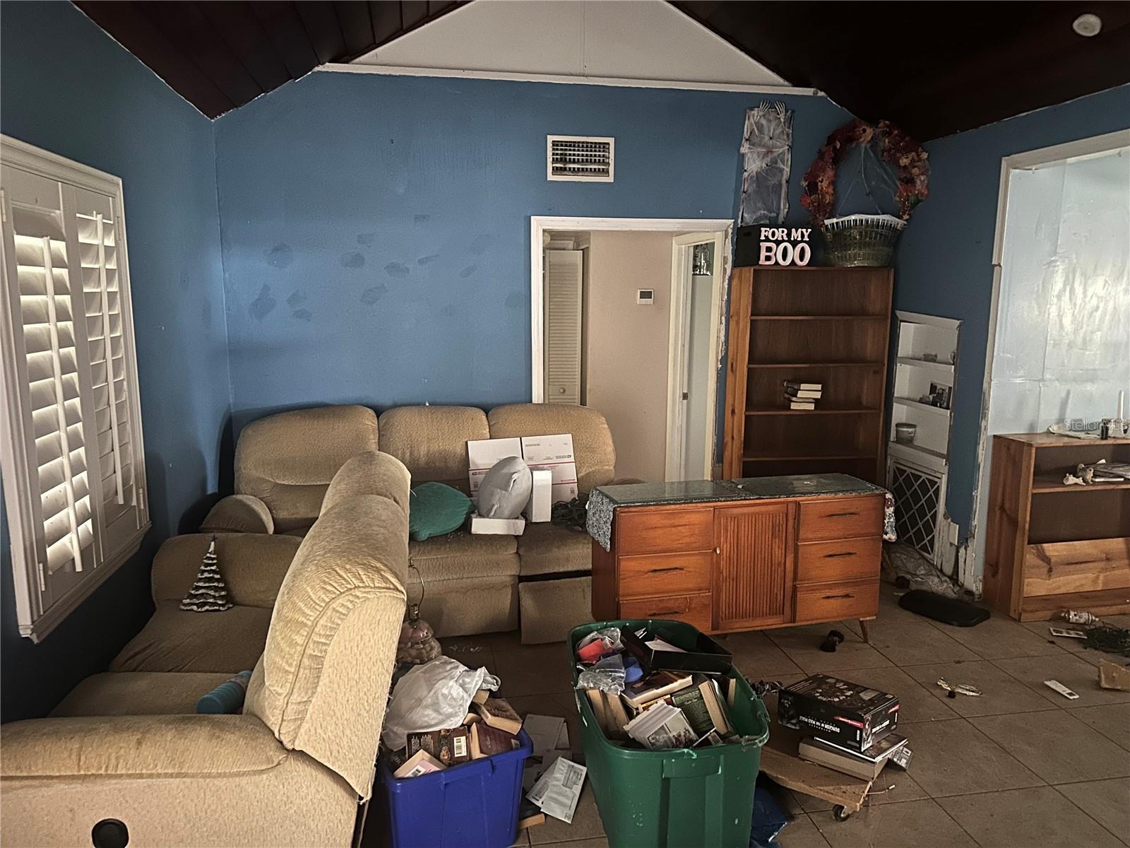Search Properties for Sale 2 1245 35TH AVENUE