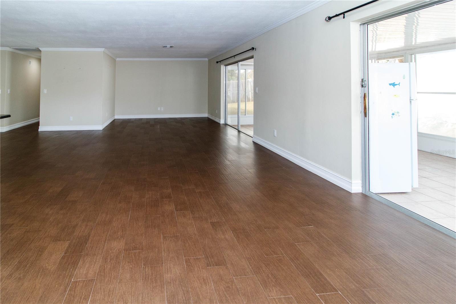 WOODGATE OF COUNTRYSIDE - Residential