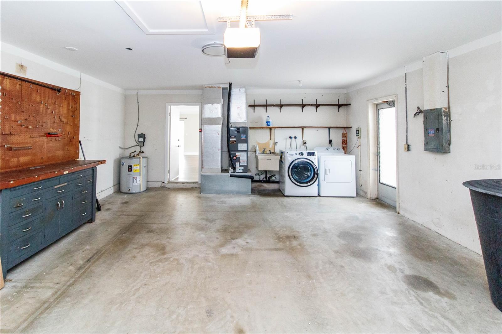 WOODGATE OF COUNTRYSIDE - Residential