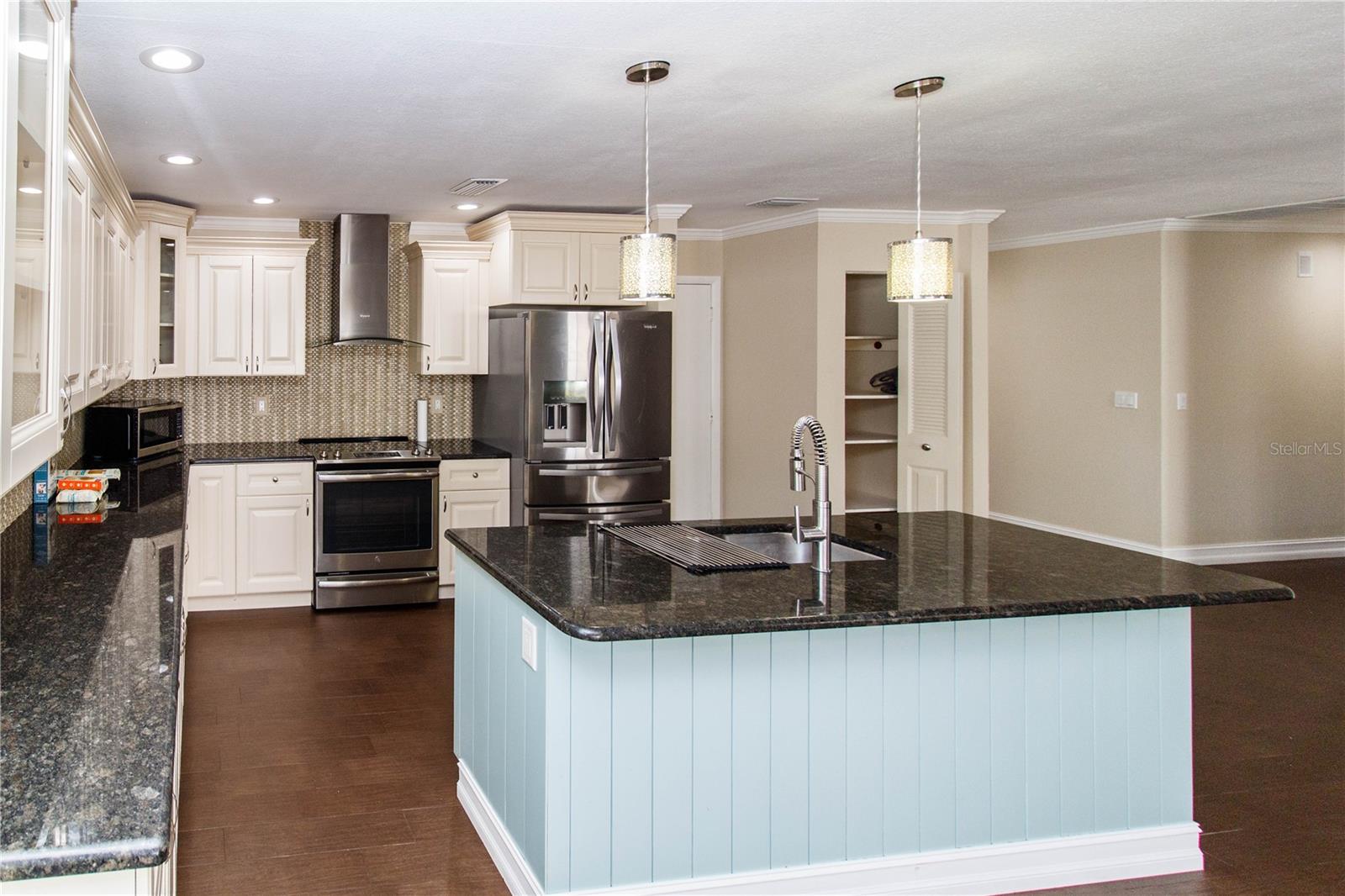 WOODGATE OF COUNTRYSIDE - Residential