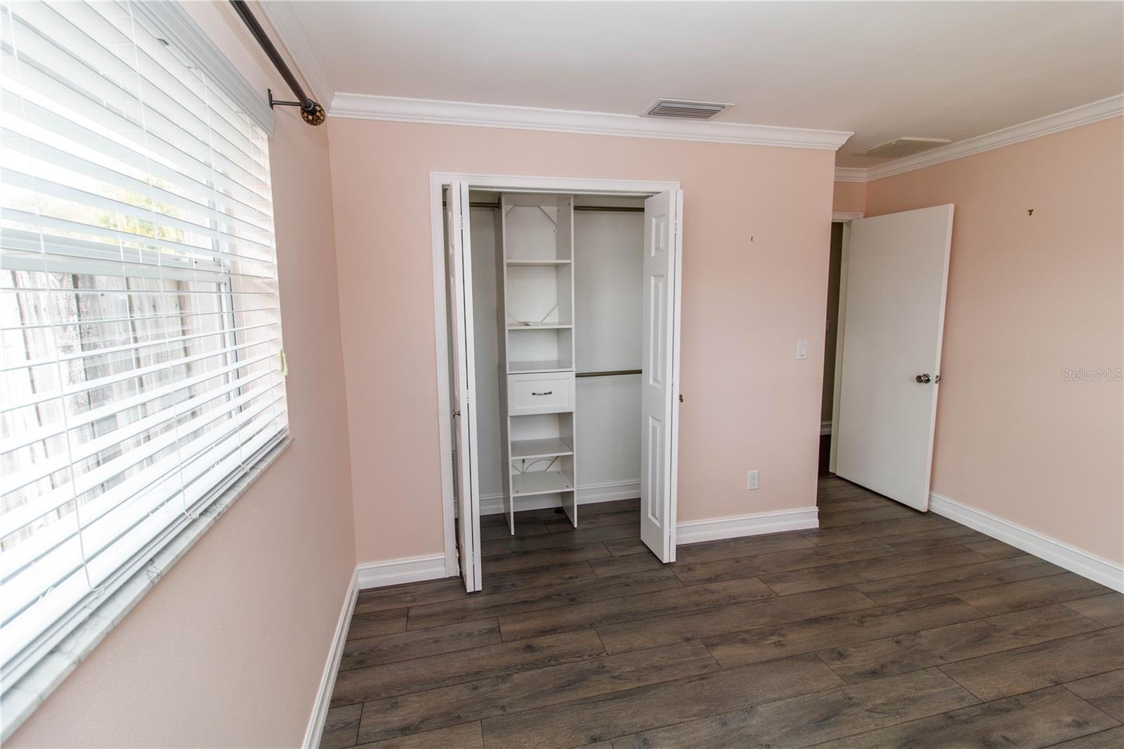 WOODGATE OF COUNTRYSIDE - Residential