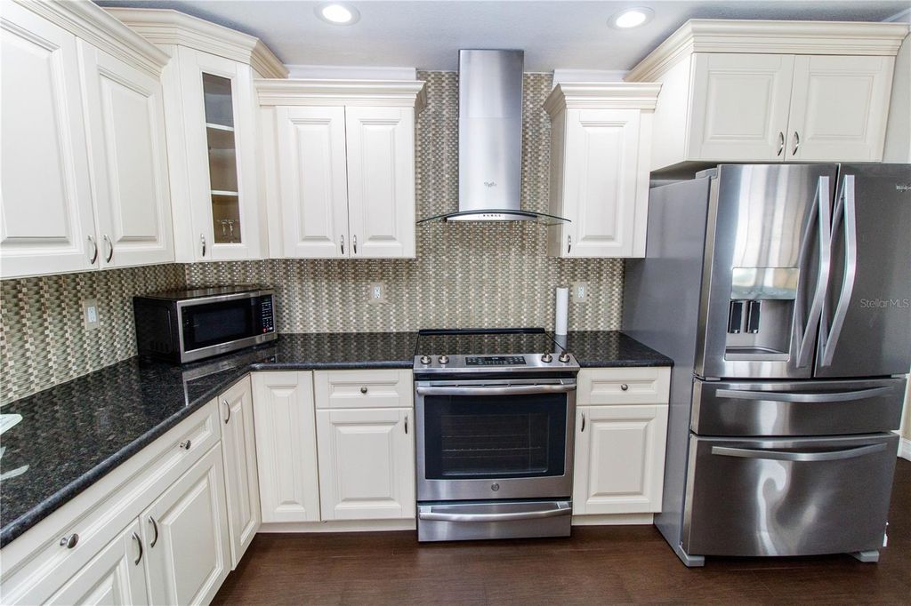 Photo of 2342 Willow Tree Trail, Clearwater, FL 33763 (MLS # TB8475594)