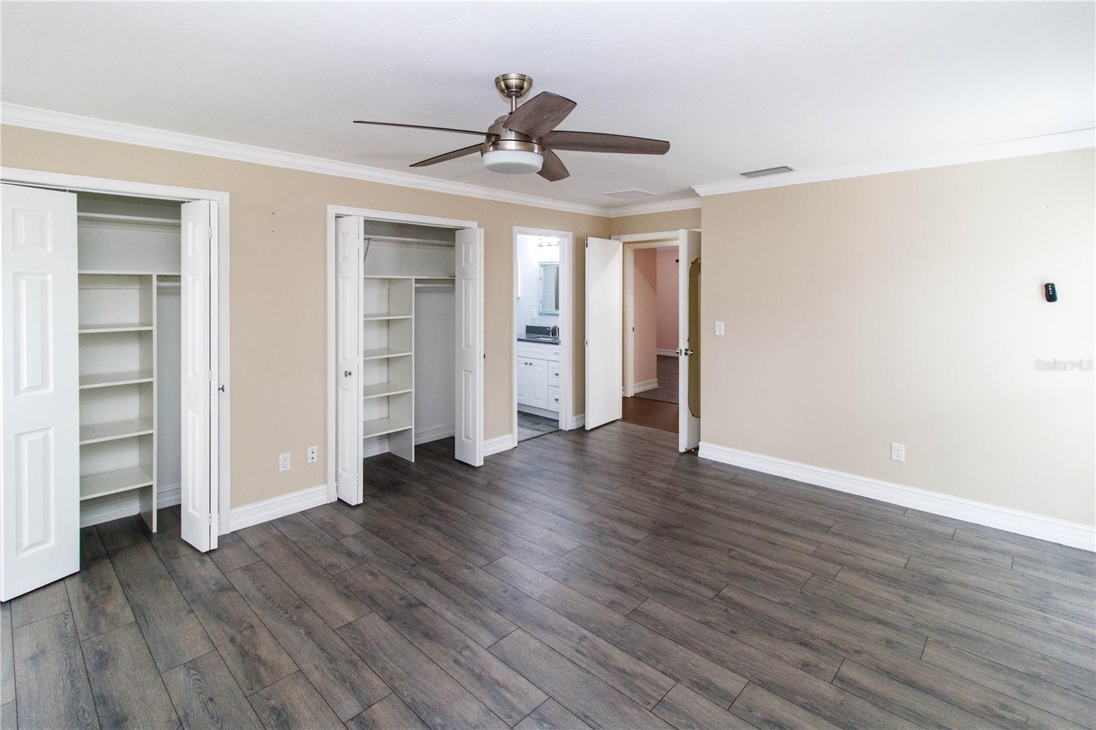 WOODGATE OF COUNTRYSIDE - Residential