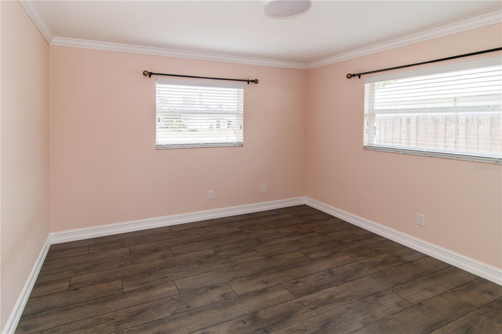 WOODGATE OF COUNTRYSIDE - Residential