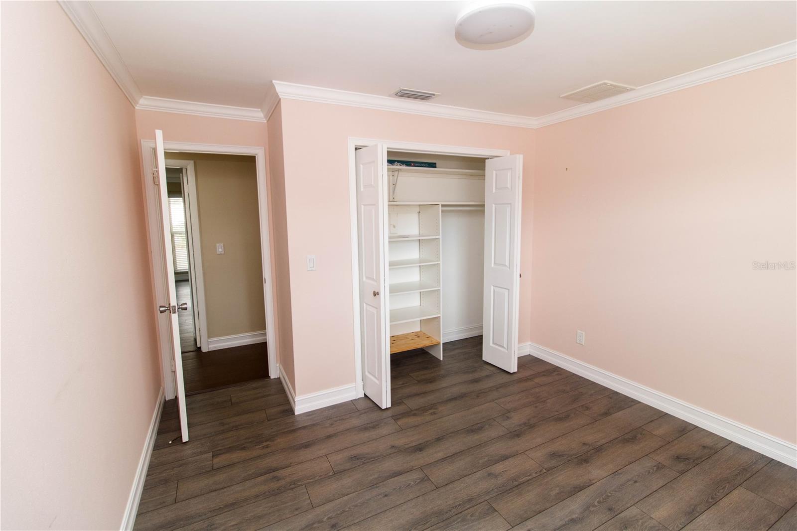 WOODGATE OF COUNTRYSIDE - Residential