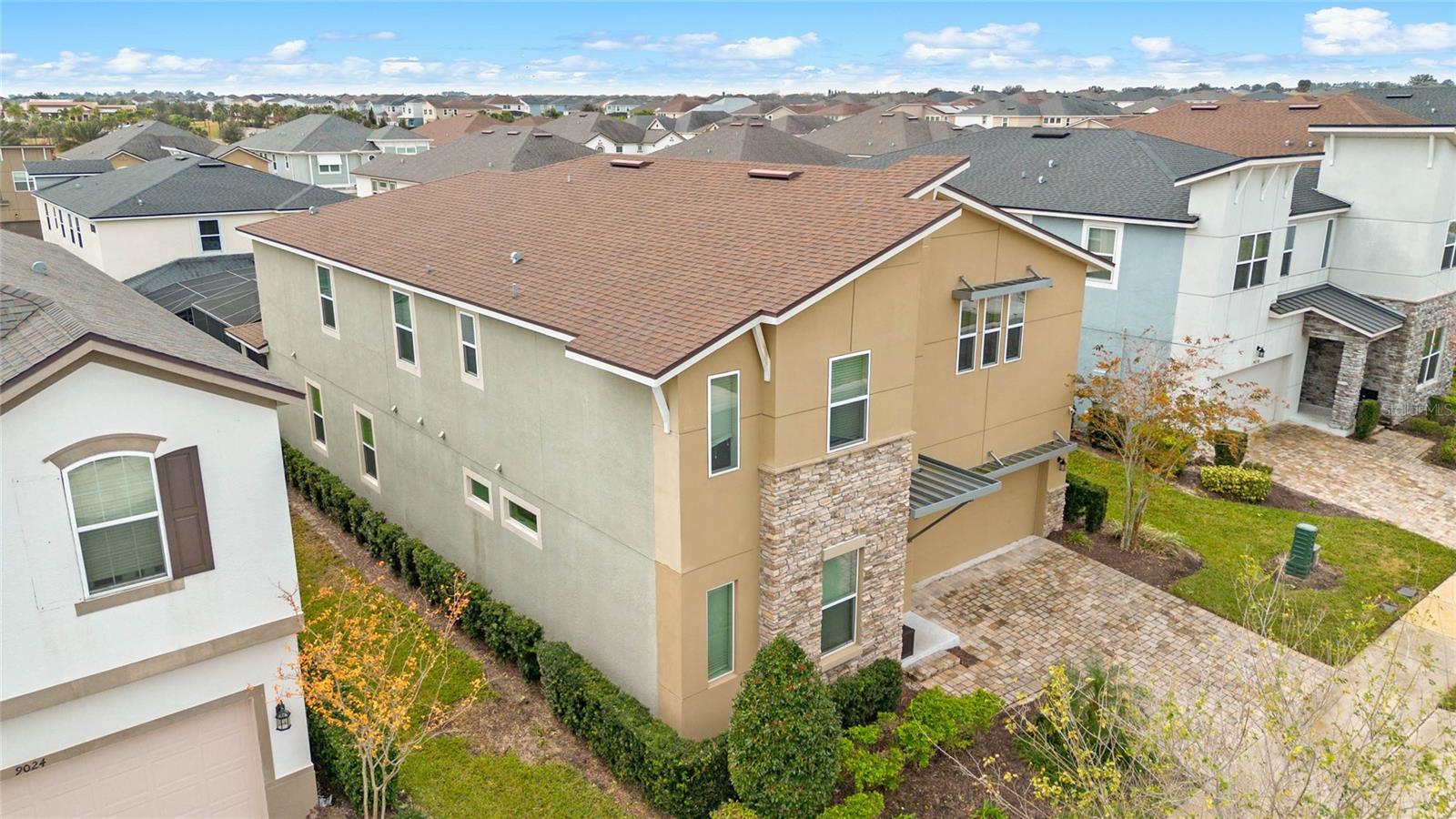 9030 SUNSHINE RIDGE LOOP