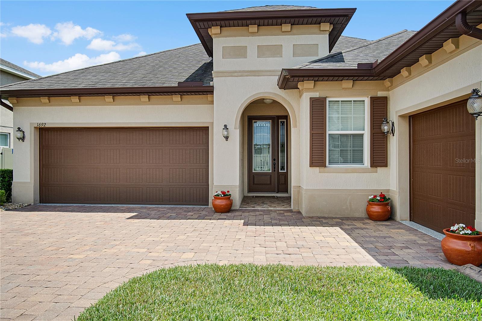 ROPER RESERVE - Residential