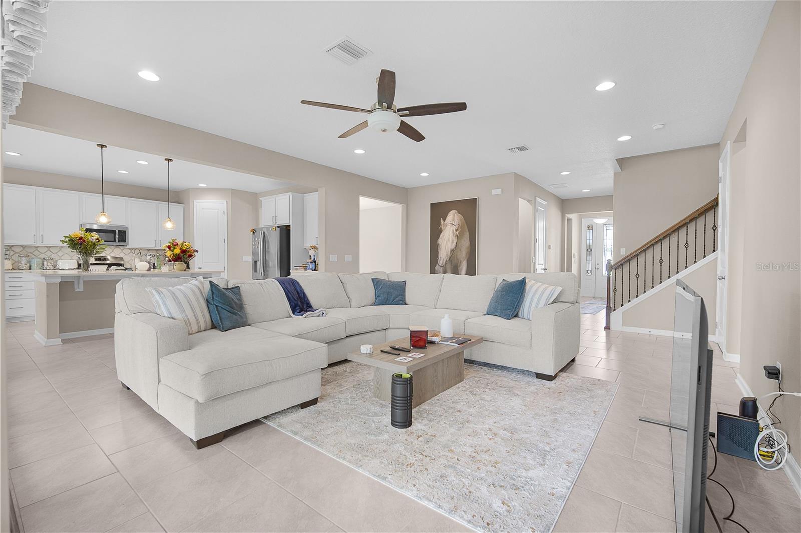 ROPER RESERVE - Residential
