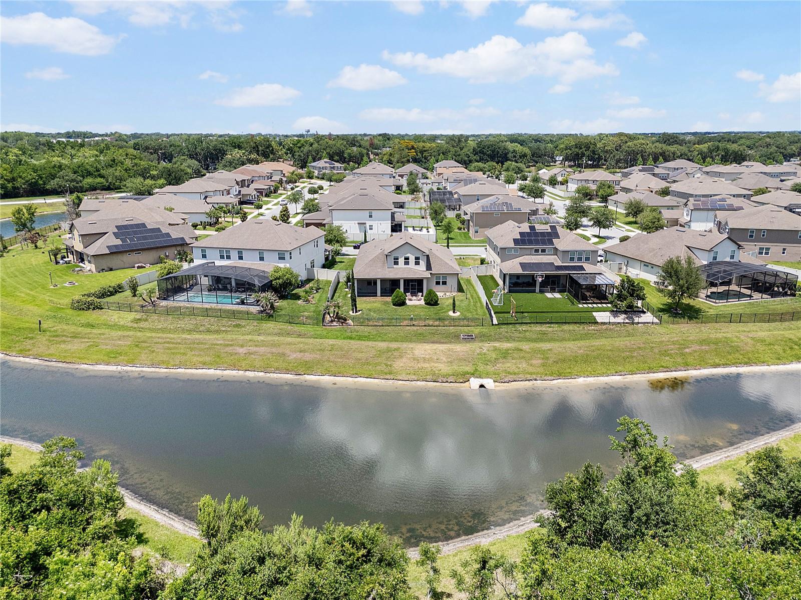 ROPER RESERVE - Residential