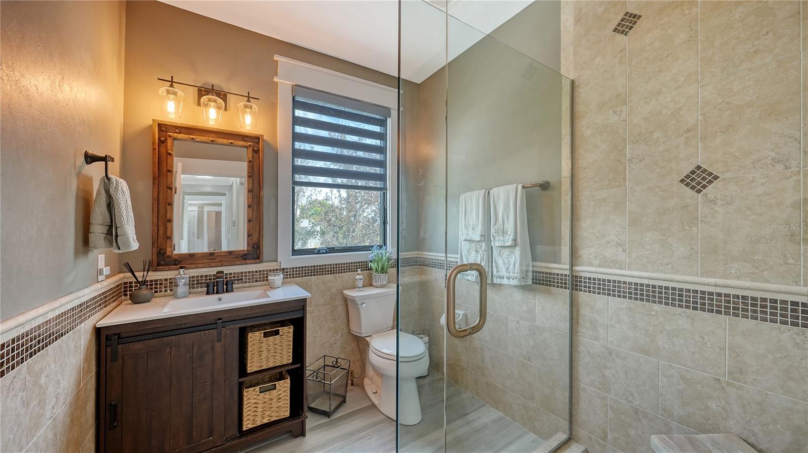 WHITFIELD ESTATES BLKS 14-23 & 26 - Residential