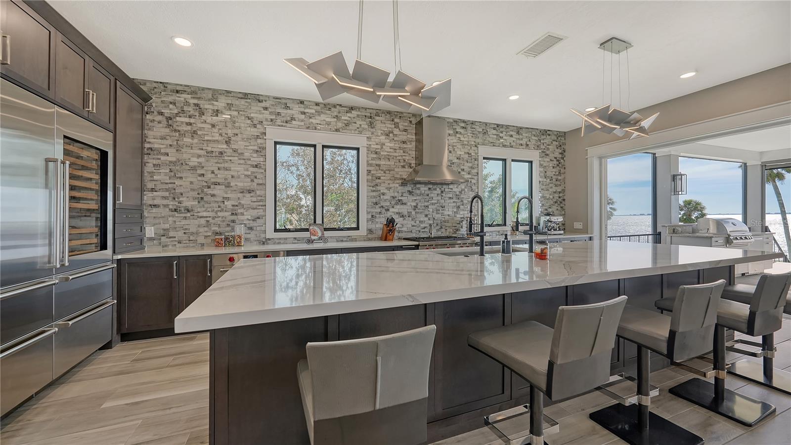 WHITFIELD ESTATES BLKS 14-23 & 26 - Residential